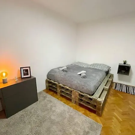 Utulny Blizko Centra Kosic Apartment *